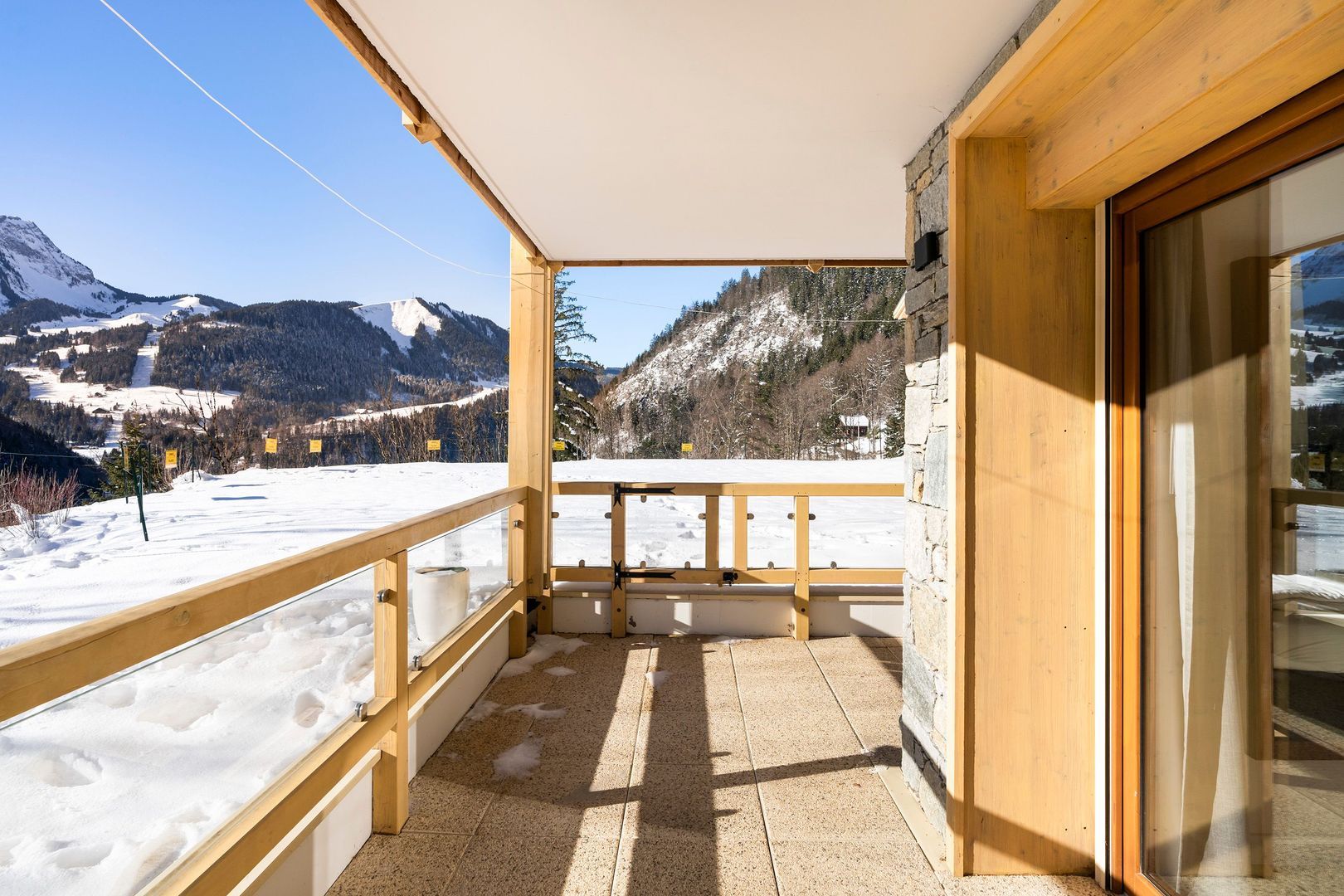 Amazing Chalet image 1