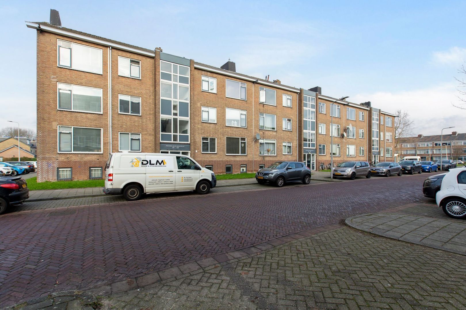 Prinses Marijkestraat 54, Alphen aan den Rijn foto-0 blur