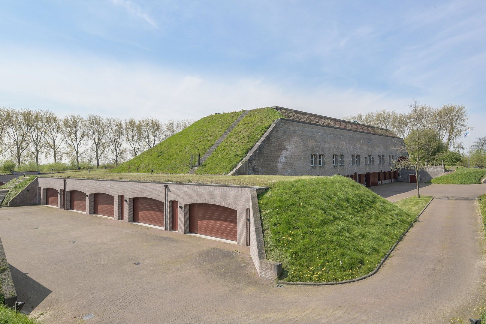 Het Fort 7, Werkendam foto-