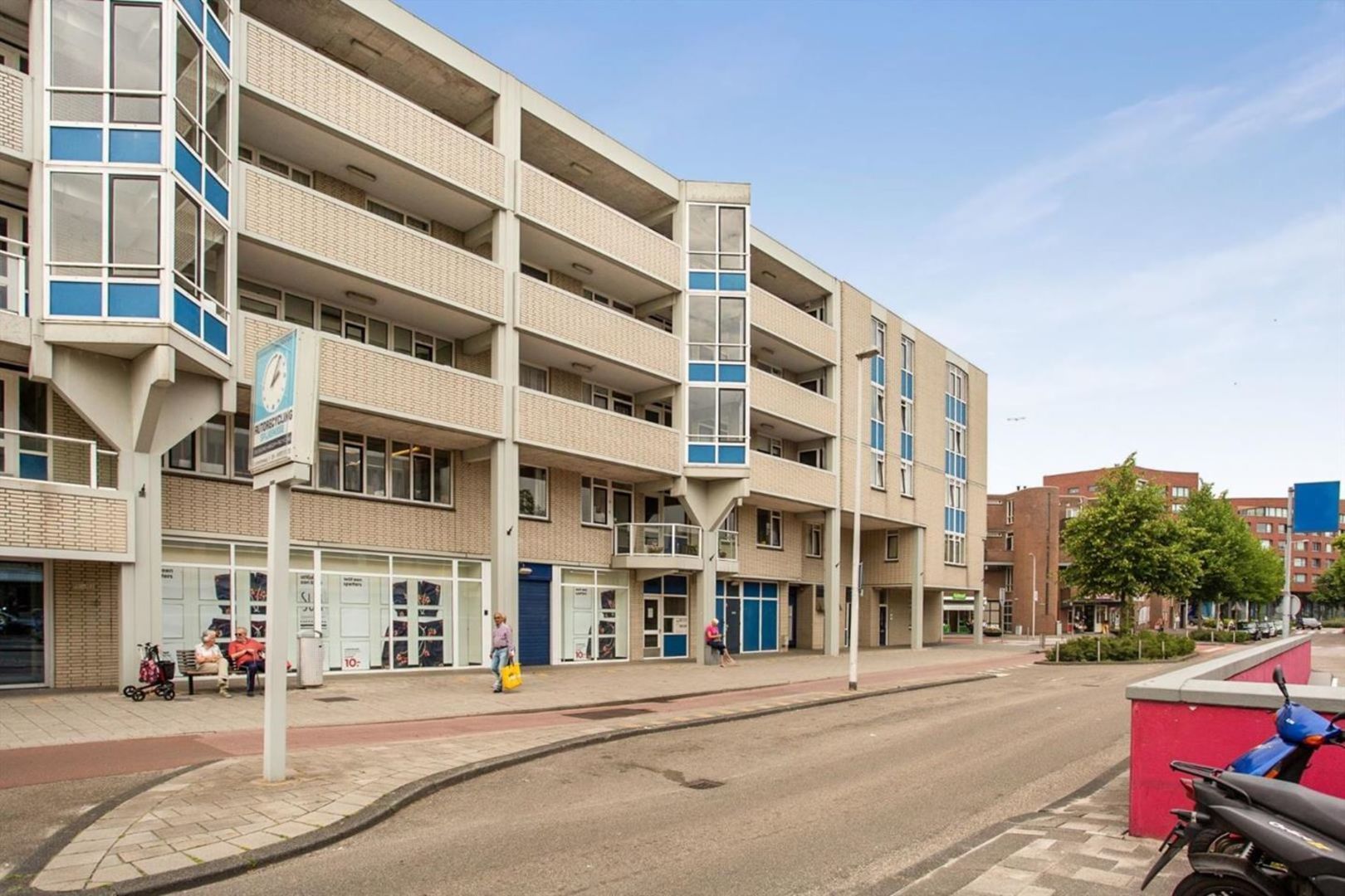 Raadhuislaan, Spijkenisse foto-21