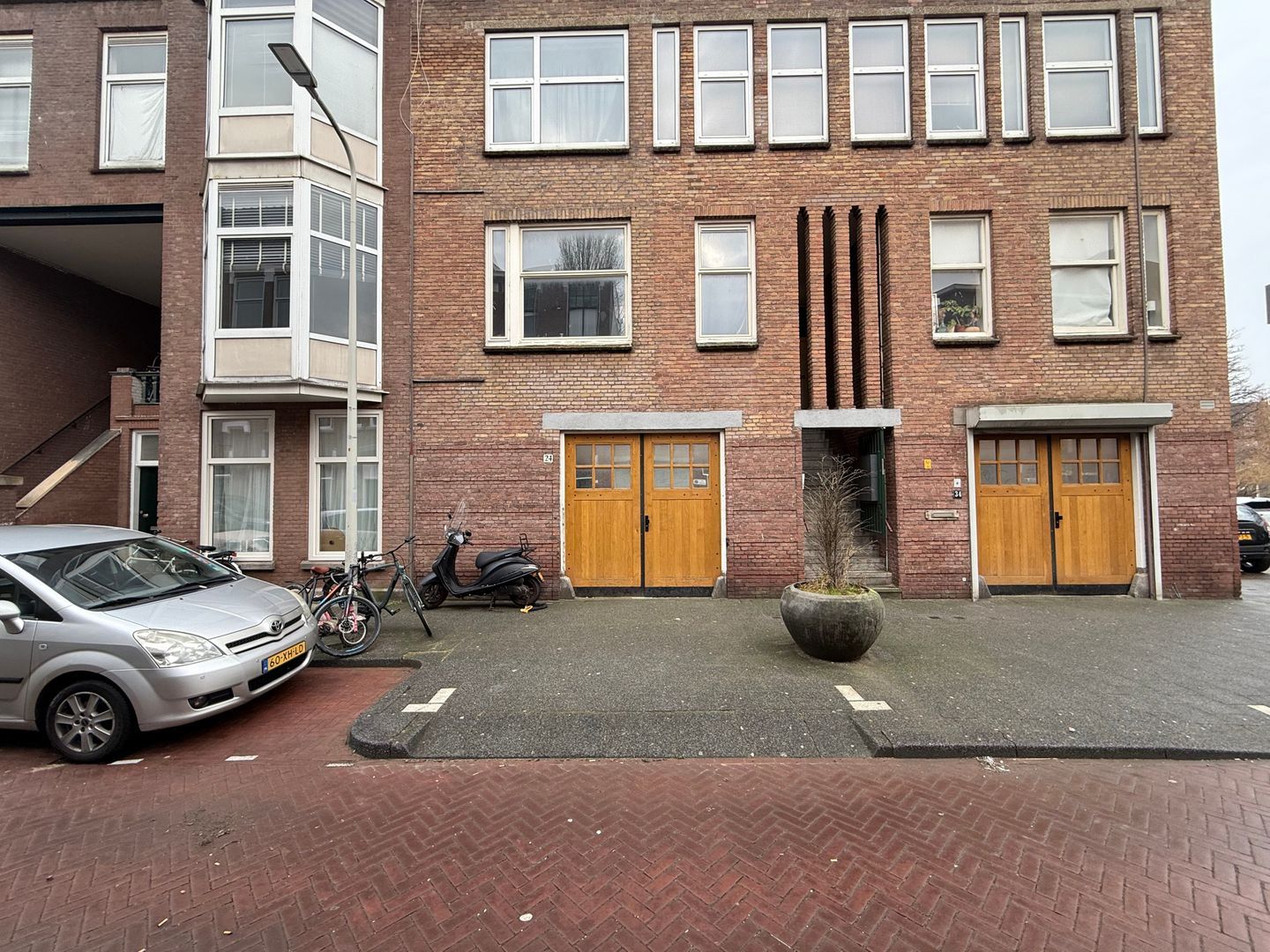 Zaanstraat 24, Den Haag foto-0