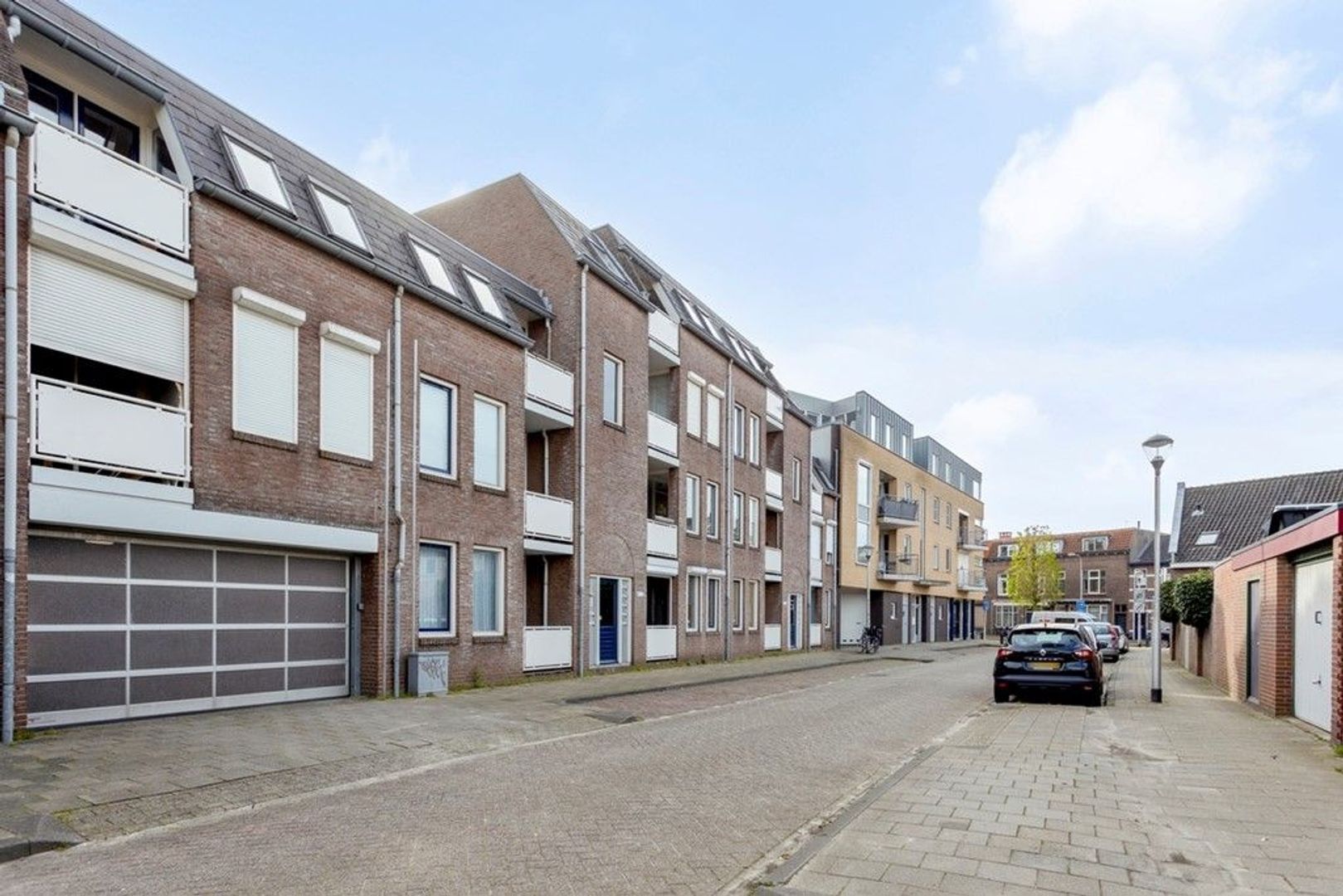 Kardinaal van Rossumstraat, Tilburg foto-9 blur