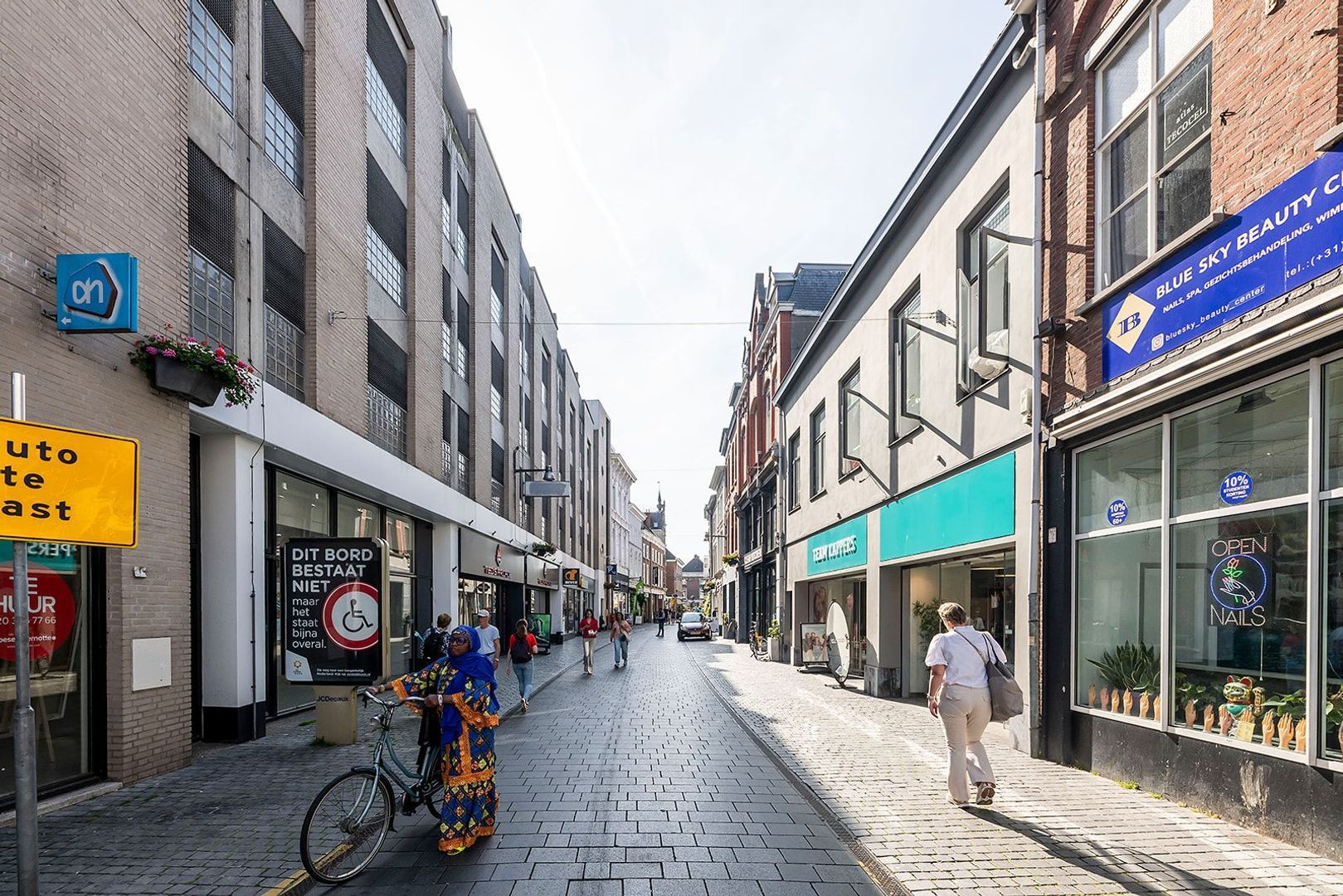 Tolbrugstraat, Breda foto-12 blur