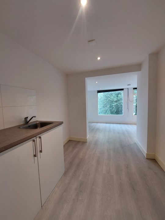 studios te huur op Dillenburglaan