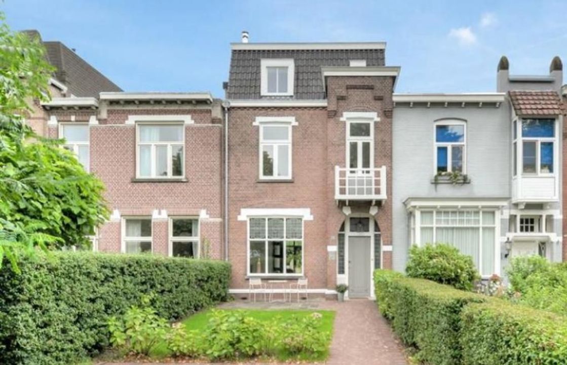 huurwoningen te huur op Paul Windhausenweg