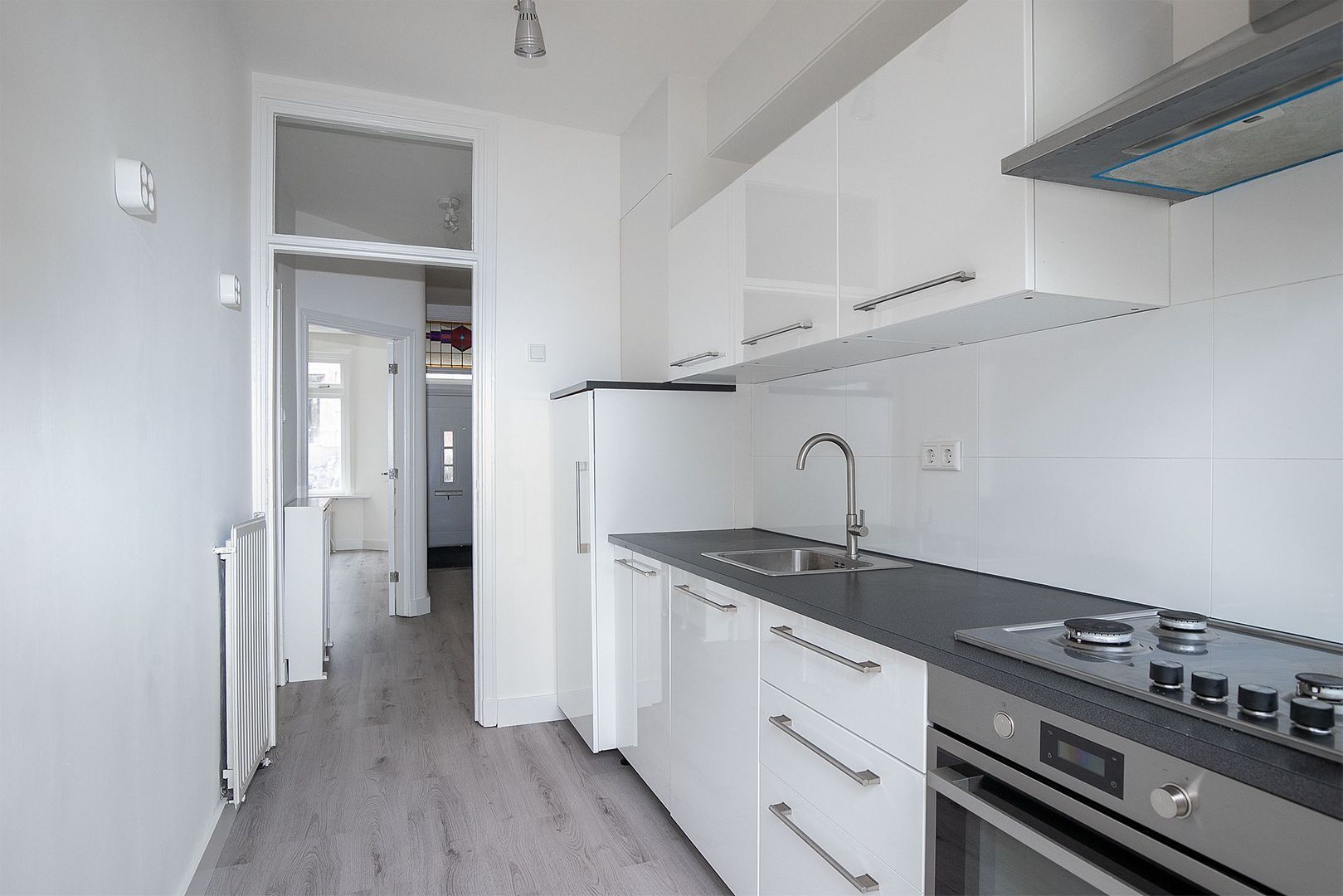 2e Joan Maetsuyckerstraat 233, Den Haag foto-9 blur