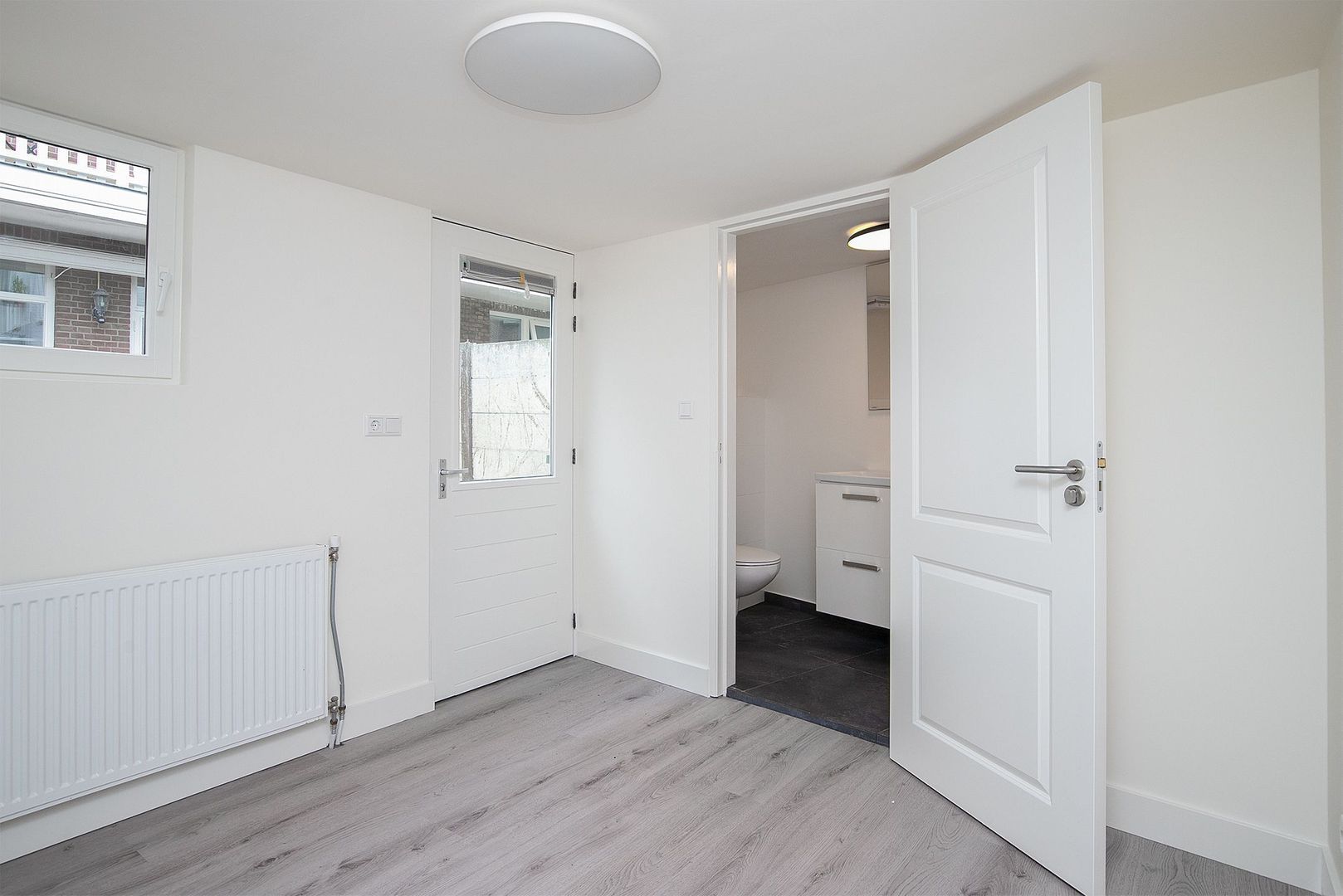 2e Joan Maetsuyckerstraat 233, Den Haag foto-26 blur
