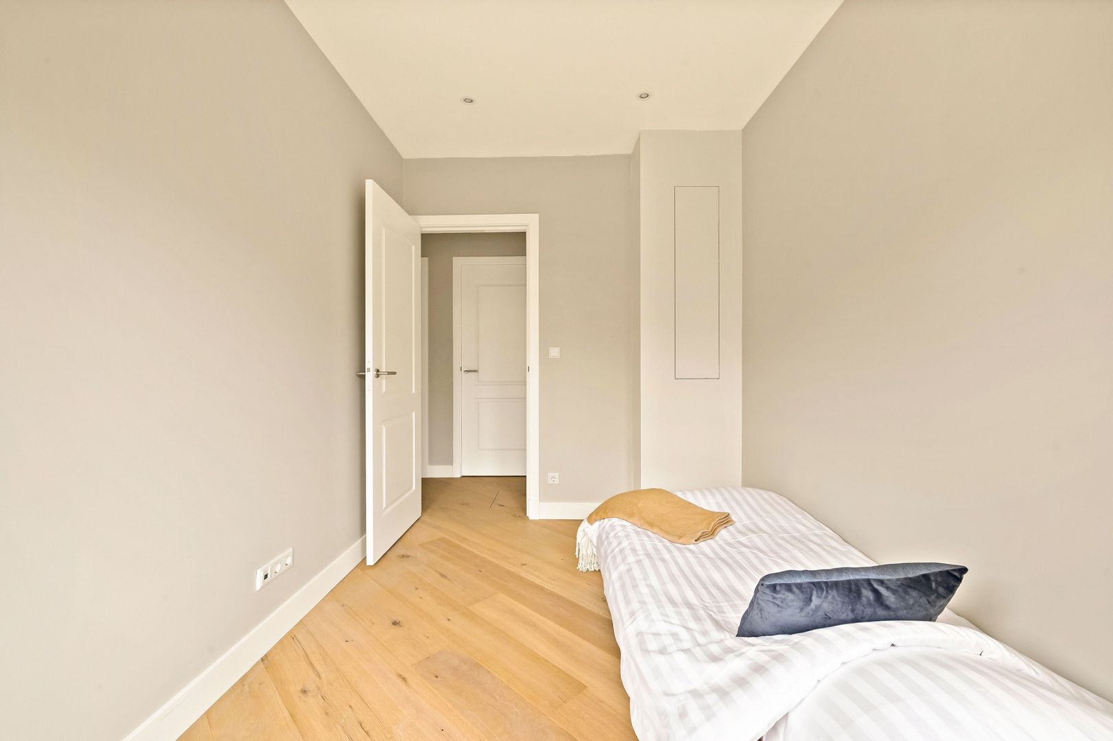 3e Joan Maetsuyckerstraat 212, 'S-Gravenhage foto-14 blur