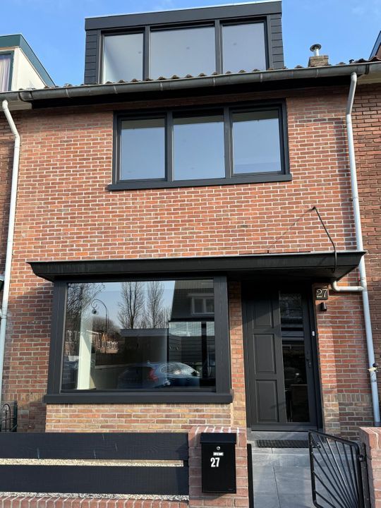 'Wethouder Roodenburgstraat 27'