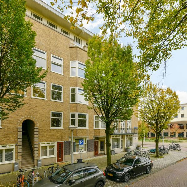 Van Tuyll van Serooskerkenweg 119 2, Amsterdam