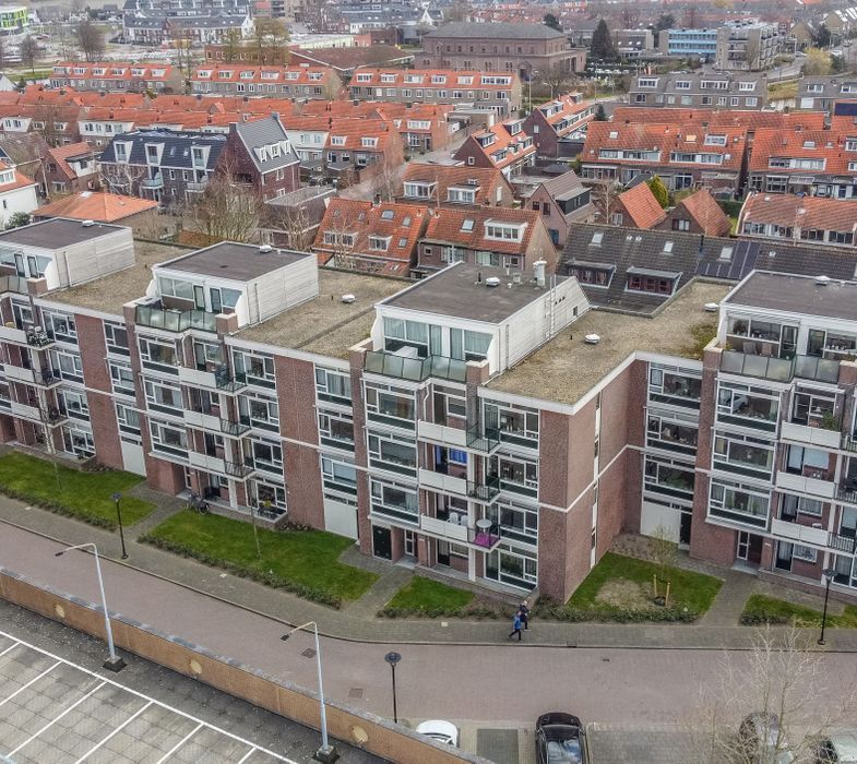 Koninginneweg 55, Lisse