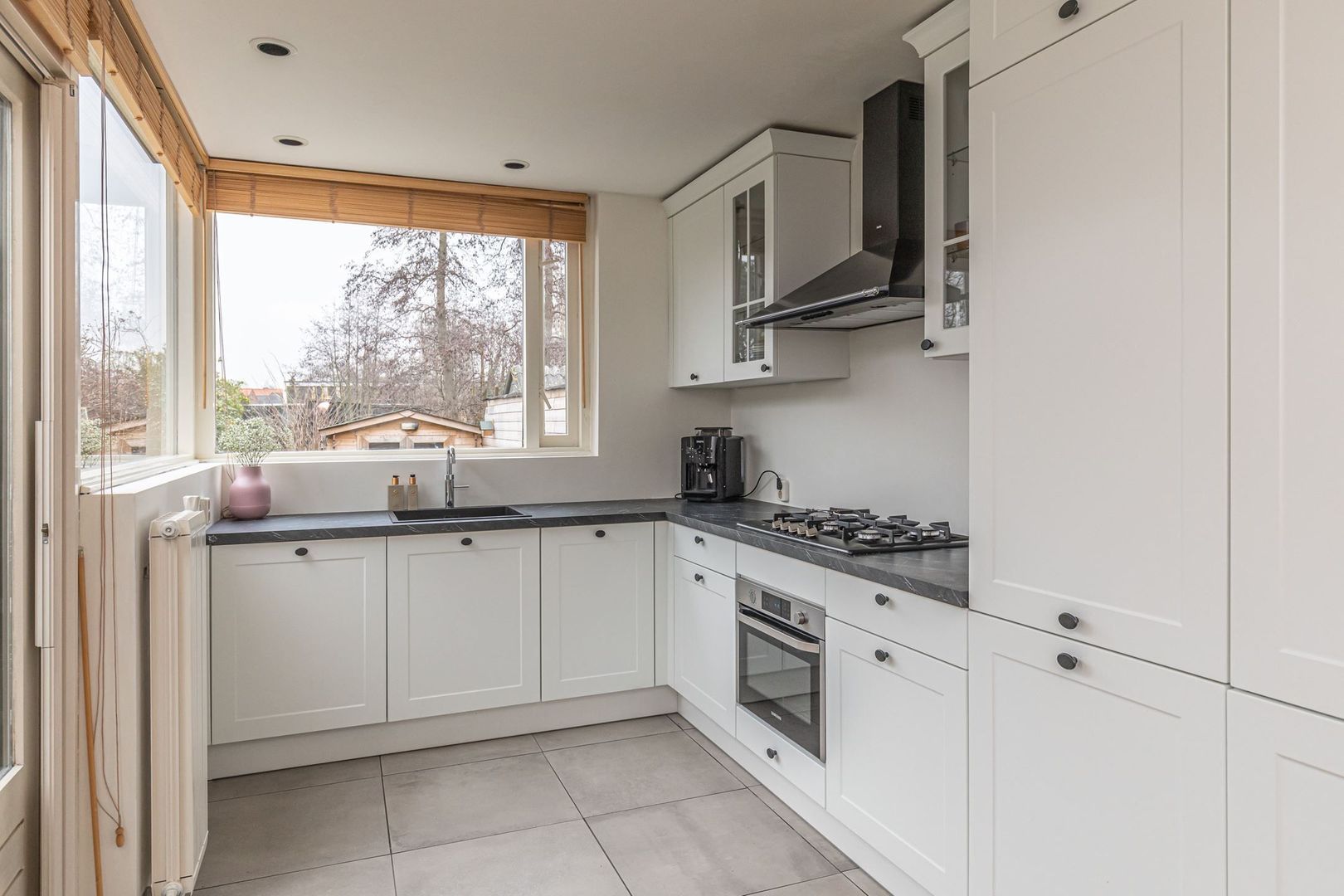 Prins Bernhardstraat 47, Hillegom foto-2