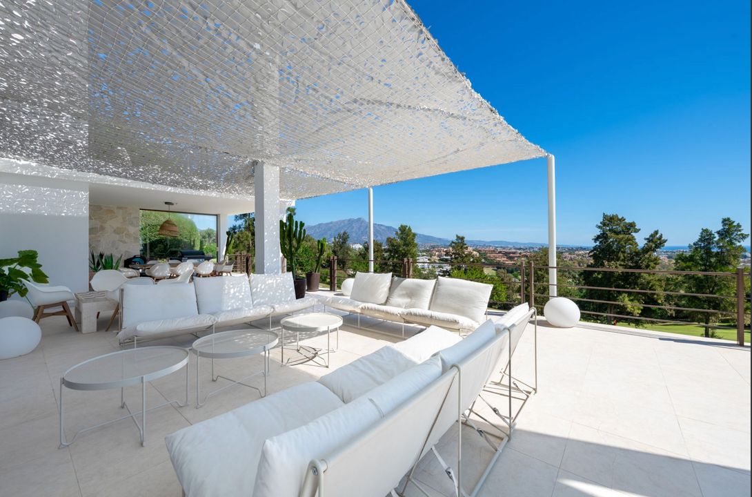 Benahavís, Alqueira (Marbella), Contemporary Frontline Golf Villa With Panoramic Sea Views foto-2