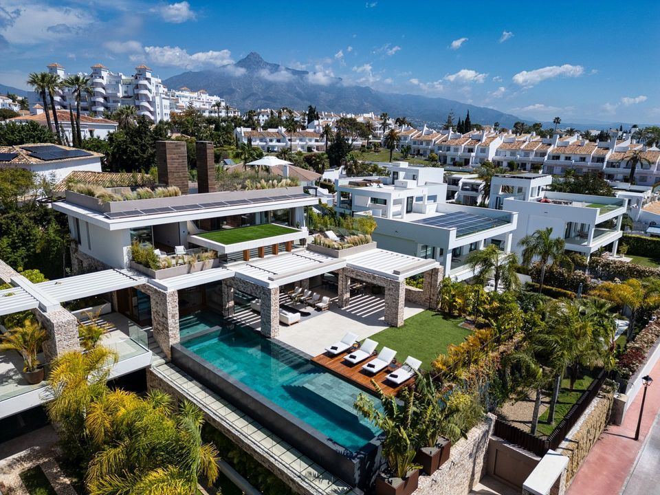 VIllA P - Independent Villa, Nueva Andalucía, Marbella foto-3