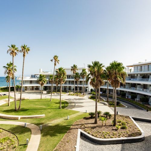 Beachfront, ready to move in penthouse (The Edge), Estepona (Málaga) foto-1