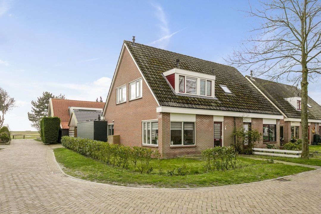 Frederik Hendrik Gasaustraat 1, Schiermonnikoog