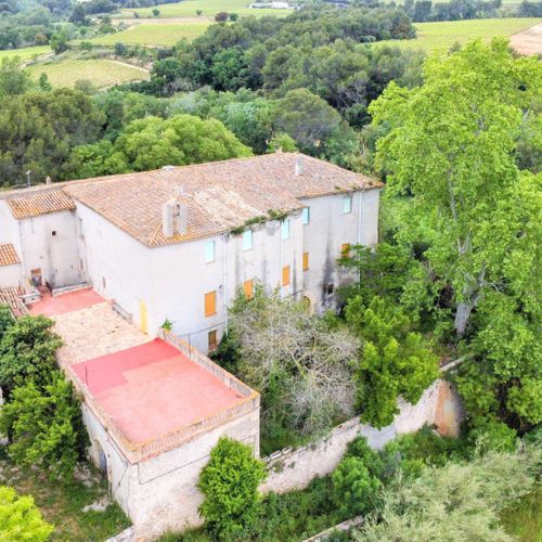 Baroness Castle, Catalan wine lands foto-1